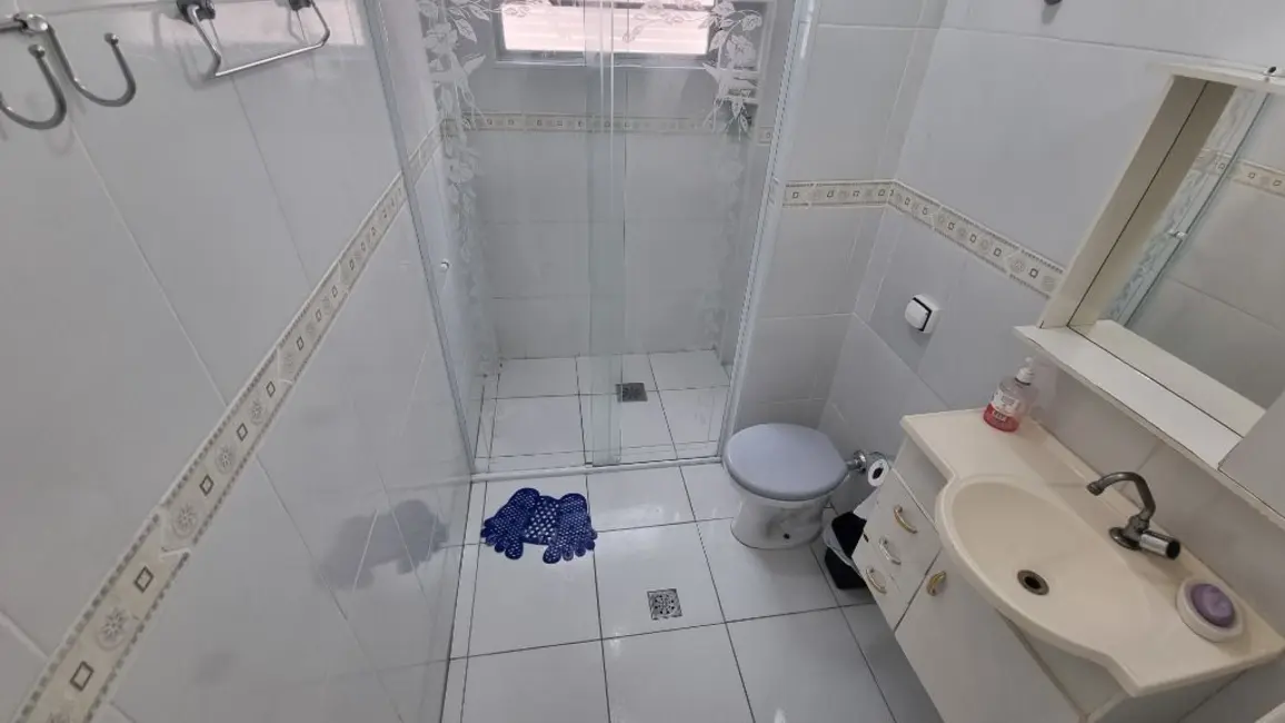 Apartamento com 2 quartos à venda, 65m2 em Vila Alzira, Guaruja - SP - imagem 6 Foto 6 de Apartamento com 2 quartos à venda, 65m2 em Vila Alzira, Guaruja - SP