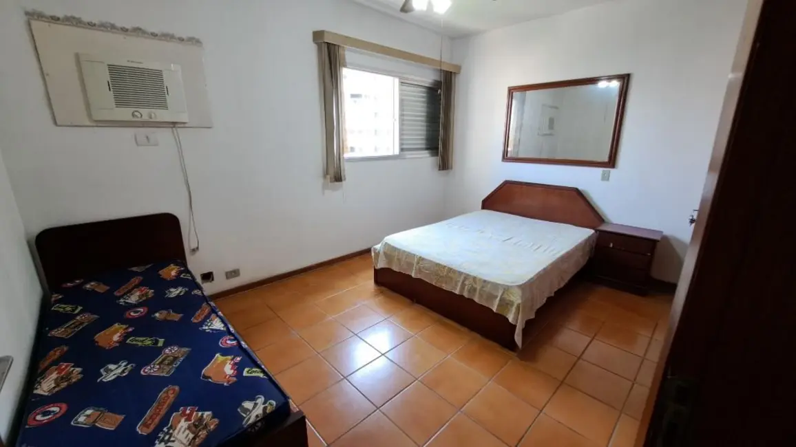 Foto 9 de Apartamento com 3 quartos para alugar, 120m2 em Guaruja - SP