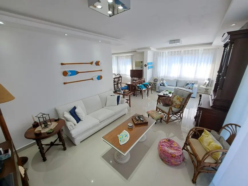 Apartamento com 5 quartos à venda, 230m2 em Guaruja - SP - imagem 5 Foto 5 de Apartamento com 5 quartos à venda, 230m2 em Guaruja - SP