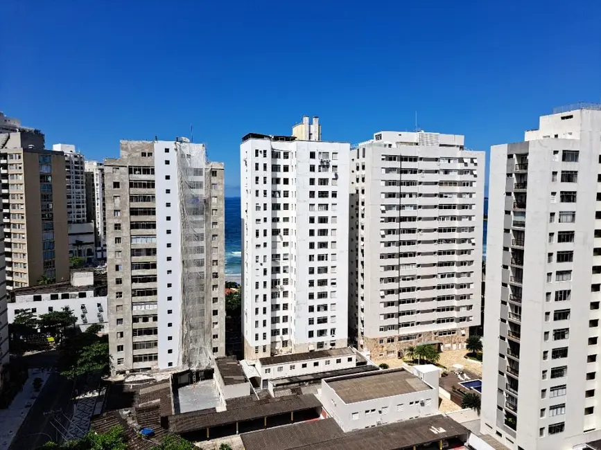 Apartamento com 5 quartos à venda, 230m2 em Guaruja - SP - imagem 9 Foto 9 de Apartamento com 5 quartos à venda, 230m2 em Guaruja - SP
