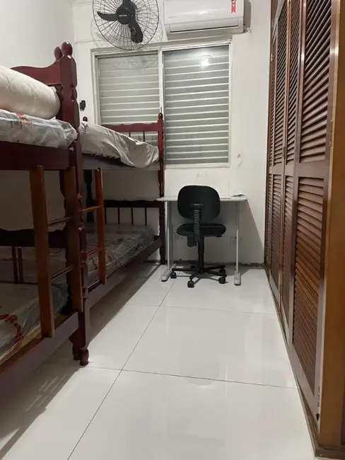 Apartamento com 2 quartos à venda, 75m2 em Vila Maia, Guaruja - SP - imagem 9 Foto 9 de Apartamento com 2 quartos à venda, 75m2 em Vila Maia, Guaruja - SP