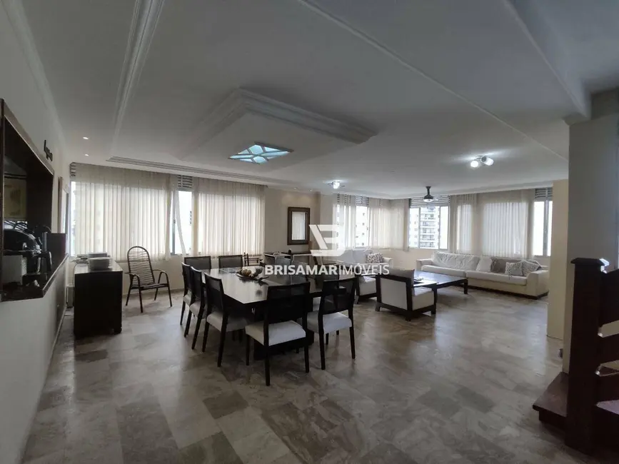 Cobertura com 5 quartos à venda, 400m2 em Guaruja - SP - imagem 2 Foto 2 de Cobertura com 5 quartos à venda, 400m2 em Guaruja - SP