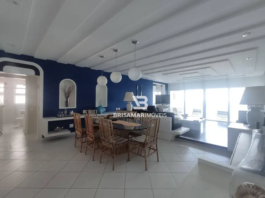 Foto 3 de Apartamento com 3 quartos à venda, 220m2 em Guaruja - SP