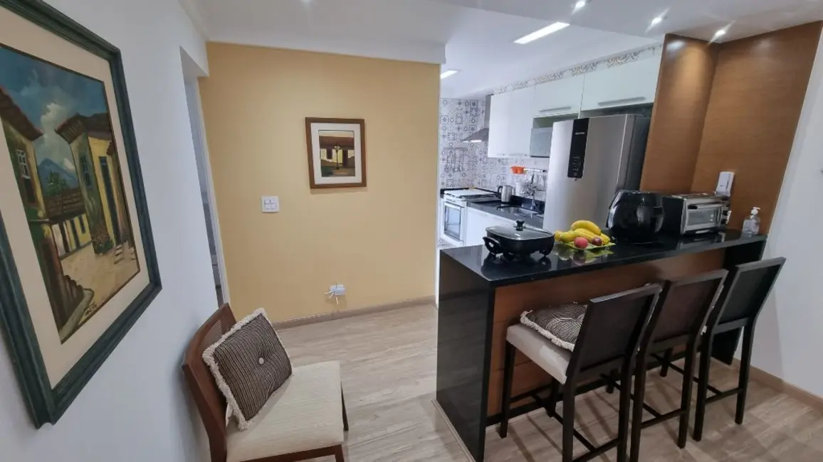 Foto 8 de Apartamento com 3 quartos à venda, 85m2 em Vila Alzira, Guaruja - SP