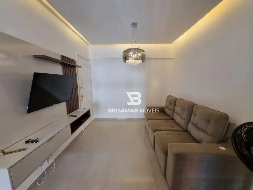 Foto 1 de Apartamento com 2 quartos à venda, 65m2 em Guaruja - SP