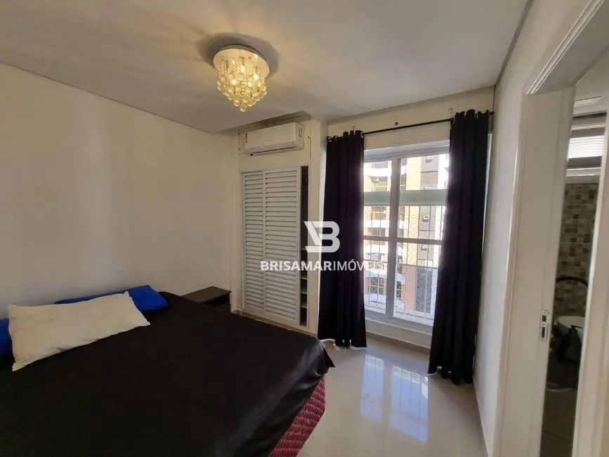 Foto 7 de Apartamento com 2 quartos à venda, 65m2 em Guaruja - SP
