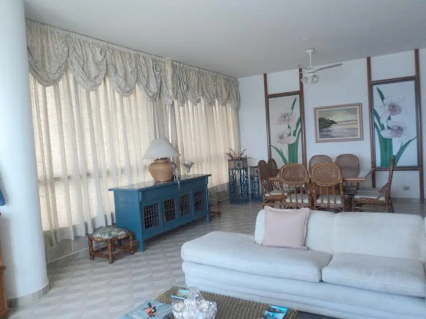 Foto 4 de Apartamento com 3 quartos para alugar, 185m2 em Guaruja - SP