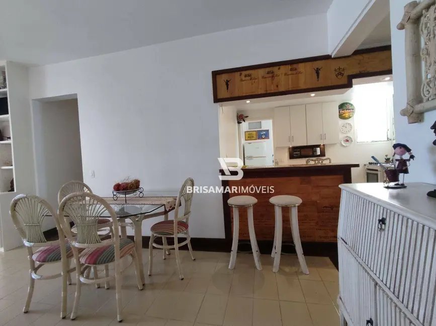 Foto 9 de Apartamento com 3 quartos à venda, 143m2 em Guaruja - SP