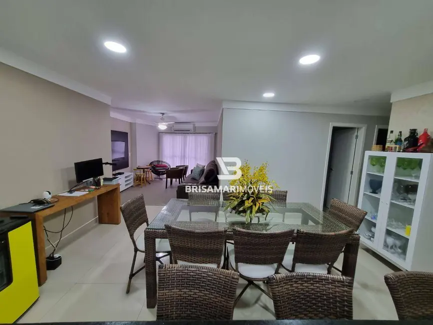 Apartamento com 4 quartos à venda, 140m2 em Barra Funda, Guaruja - SP - imagem 5 Foto 5 de Apartamento com 4 quartos à venda, 140m2 em Barra Funda, Guaruja - SP