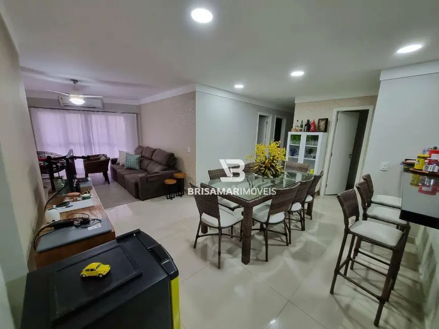 Apartamento com 4 quartos à venda, 140m2 em Barra Funda, Guaruja - SP - imagem 4 Foto 4 de Apartamento com 4 quartos à venda, 140m2 em Barra Funda, Guaruja - SP