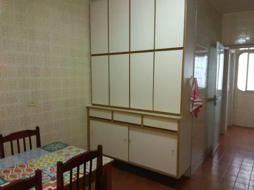 Apartamento com 2 quartos à venda e para alugar, 115m2 em Guaruja - SP - imagem 8 Foto 8 de Apartamento com 2 quartos à venda e para alugar, 115m2 em Guaruja - SP