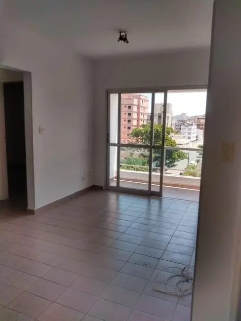 Foto 1 de Apartamento com 2 quartos à venda, 72m2 em Guaruja - SP
