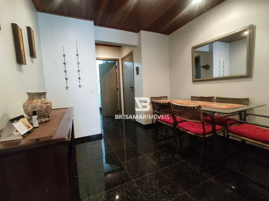 Apartamento com 2 quartos à venda, 154m2 em Barra Funda, Guaruja - SP - imagem 3 Foto 3 de Apartamento com 2 quartos à venda, 154m2 em Barra Funda, Guaruja - SP