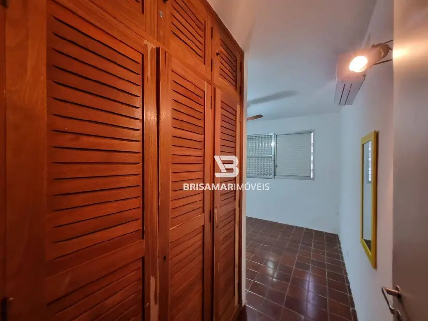 Apartamento com 3 quartos à venda, 125m2 em Guaruja - SP - imagem 9 Foto 9 de Apartamento com 3 quartos à venda, 125m2 em Guaruja - SP