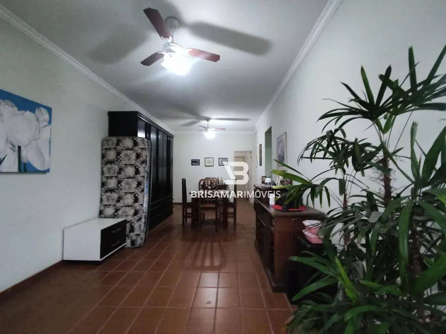 Apartamento com 2 quartos à venda, 90m2 em Barra Funda, Guaruja - SP - imagem 4 Foto 4 de Apartamento com 2 quartos à venda, 90m2 em Barra Funda, Guaruja - SP