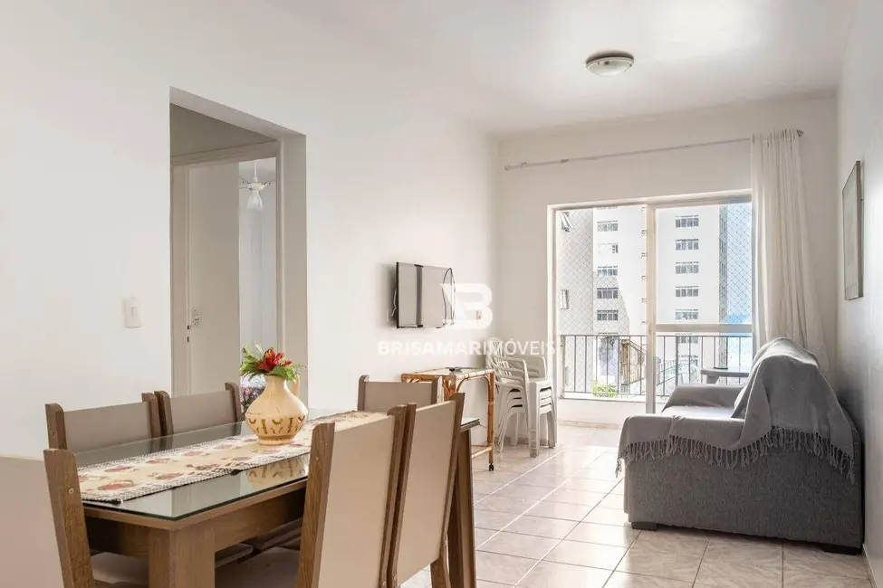 Foto 2 de Apartamento com 2 quartos à venda, 85m2 em Guaruja - SP