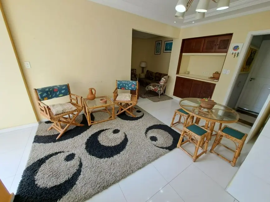 Foto 2 de Apartamento com 2 quartos à venda, 75m2 em Guaruja - SP