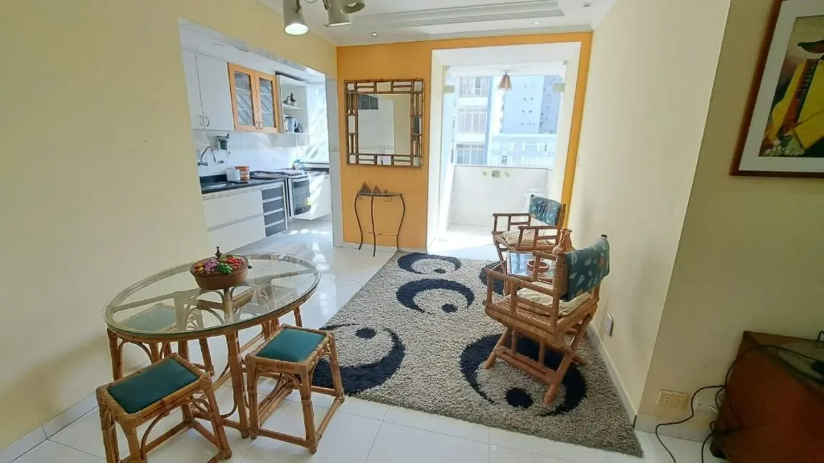 Foto 1 de Apartamento com 2 quartos à venda, 75m2 em Guaruja - SP