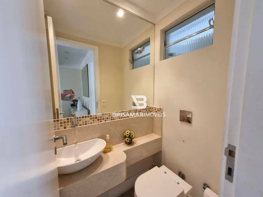 Foto 8 de Apartamento com 3 quartos à venda, 194m2 em Guaruja - SP