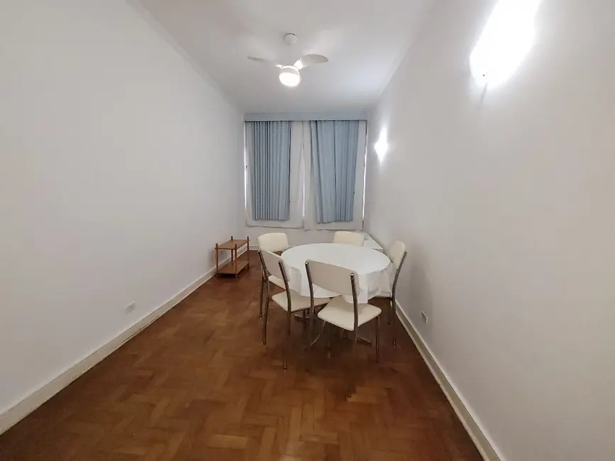 Foto 1 de Apartamento com 2 quartos à venda, 52m2 em Guaruja - SP