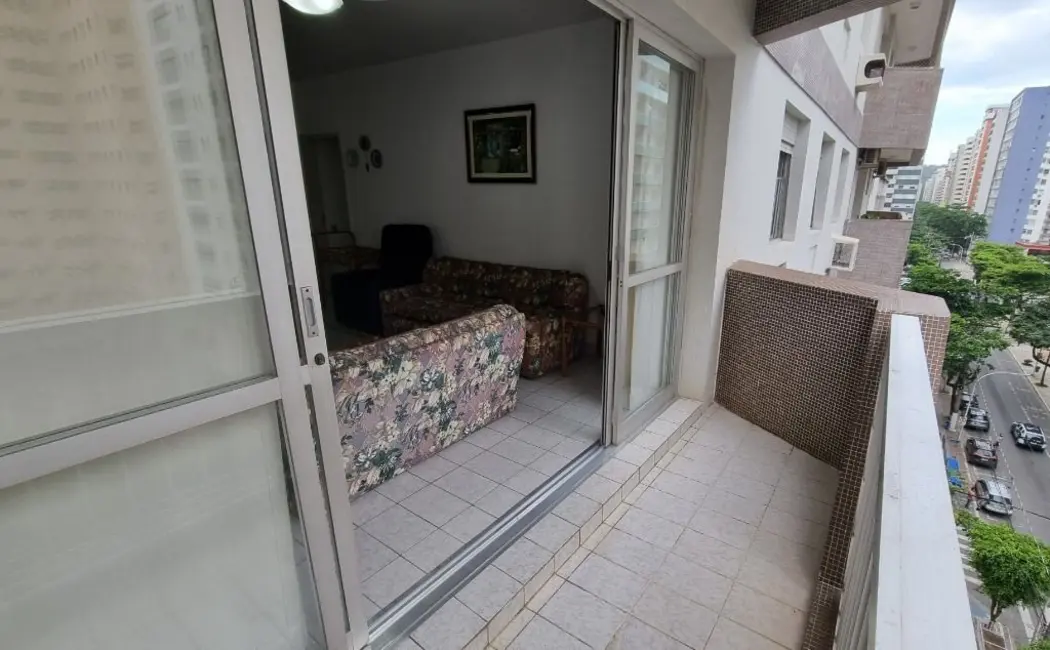 Foto 2 de Apartamento com 3 quartos à venda, 130m2 em Guaruja - SP