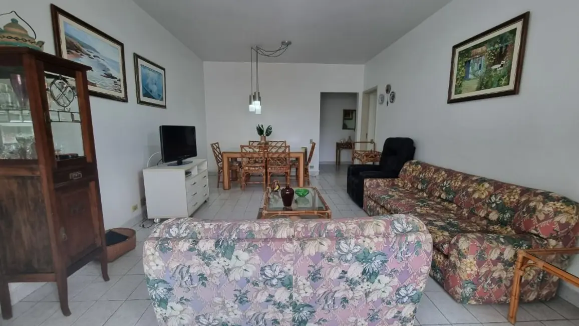 Foto 4 de Apartamento com 3 quartos à venda, 130m2 em Guaruja - SP