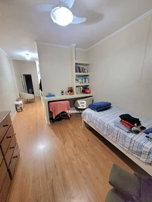 Sobrado com 3 quartos à venda, 102m2 em Jardim Las Palmas, Guaruja - SP - imagem 6 Foto 6 de Sobrado com 3 quartos à venda, 102m2 em Jardim Las Palmas, Guaruja - SP