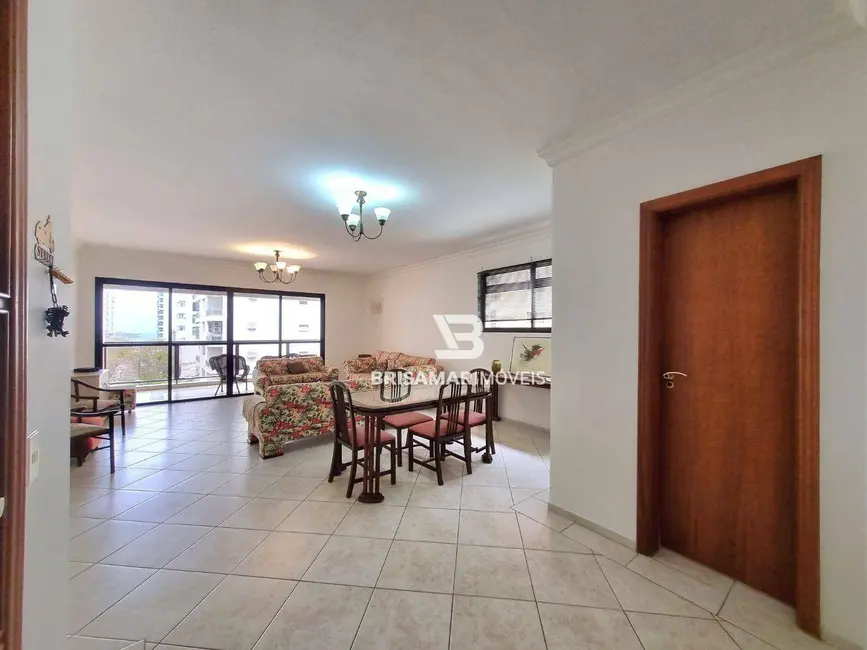 Foto 1 de Apartamento com 4 quartos à venda, 198m2 em Barra Funda, Guaruja - SP