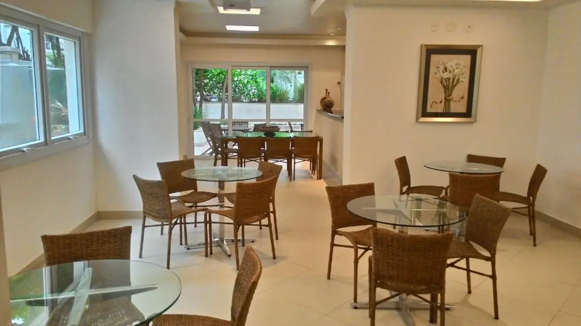 Foto 8 de Apartamento com 3 quartos à venda, 115m2 em Guaruja - SP