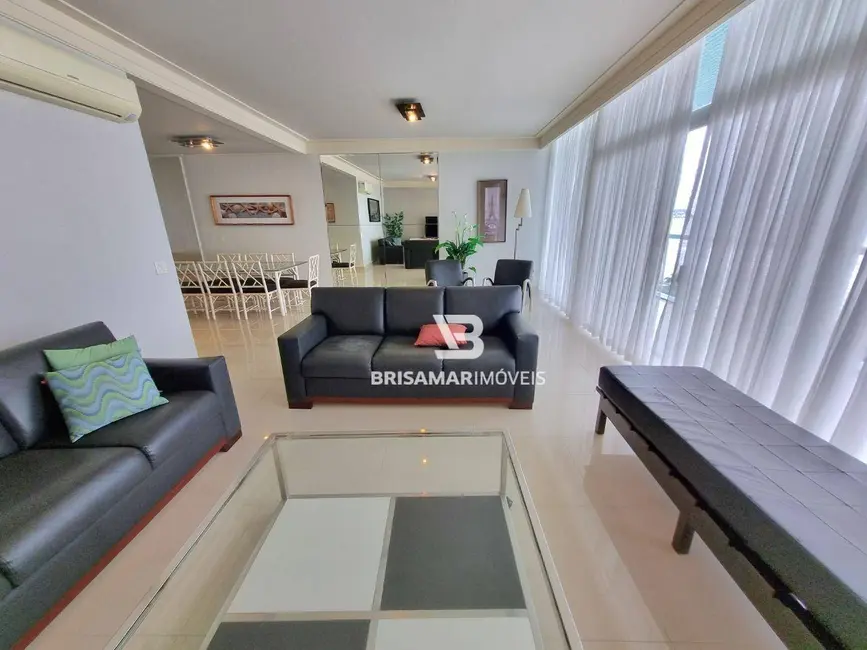 Apartamento com 4 quartos à venda, 200m2 em Guaruja - SP - imagem 8 Foto 8 de Apartamento com 4 quartos à venda, 200m2 em Guaruja - SP
