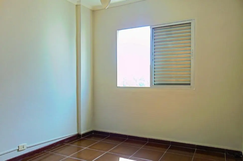 Apartamento com 3 quartos à venda, 117m2 em Guaruja - SP - imagem 5 Foto 5 de Apartamento com 3 quartos à venda, 117m2 em Guaruja - SP