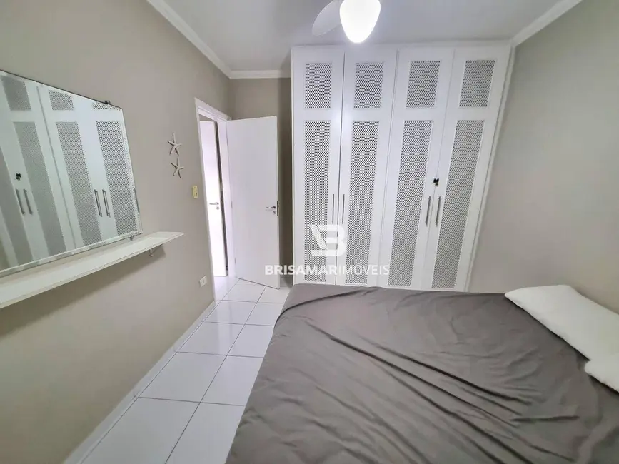 Foto 9 de Apartamento com 3 quartos à venda, 98m2 em Guaruja - SP
