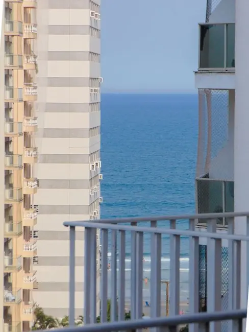 Apartamento com 3 quartos à venda e para alugar, 130m2 em Barra Funda, Guaruja - SP - imagem 3 Foto 3 de Apartamento com 3 quartos à venda e para alugar, 130m2 em Barra Funda, Guaruja - SP