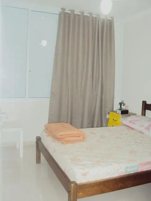 Apartamento com 2 quartos à venda, 62m2 em Guaruja - SP - imagem 4 Foto 4 de Apartamento com 2 quartos à venda, 62m2 em Guaruja - SP