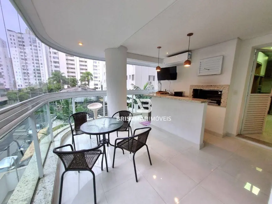 Apartamento com 3 quartos à venda, 175m2 em Guaruja - SP - imagem 9 Foto 9 de Apartamento com 3 quartos à venda, 175m2 em Guaruja - SP