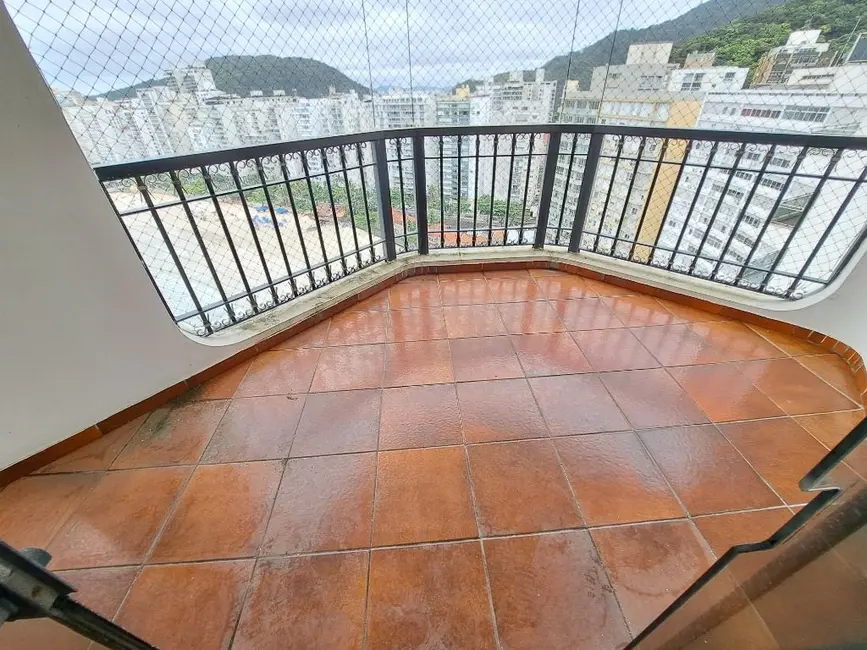 Foto 8 de Apartamento com 3 quartos à venda, 200m2 em Guaruja - SP