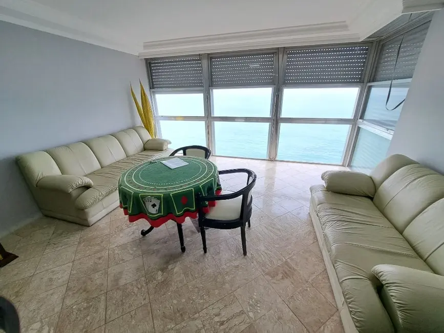 Foto 5 de Apartamento com 3 quartos à venda, 150m2 em Guaruja - SP