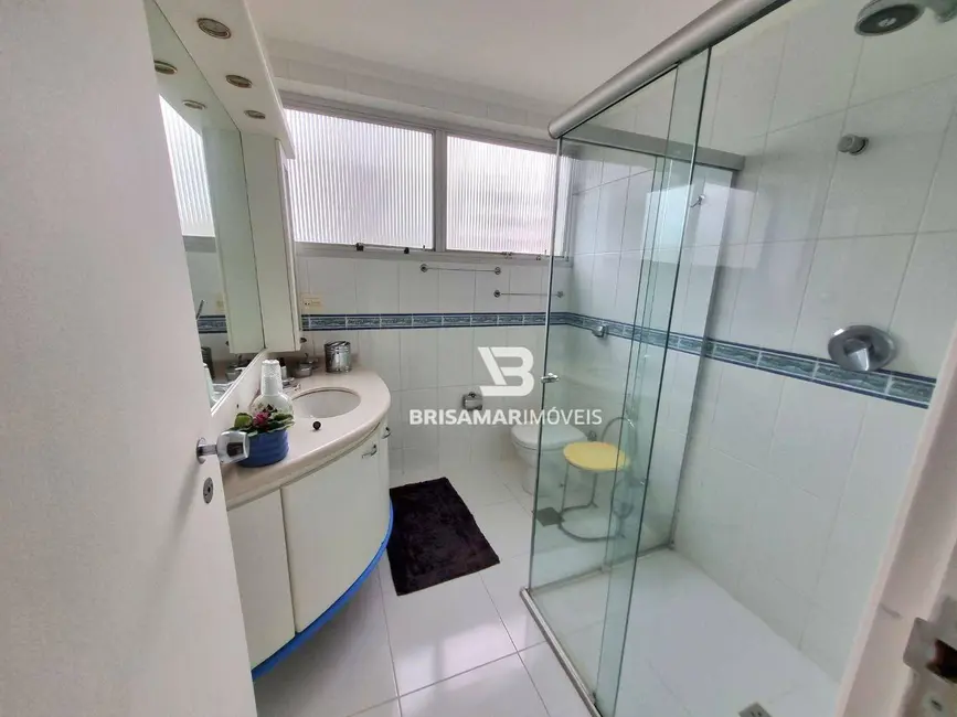 Apartamento com 3 quartos à venda, 180m2 em Guaruja - SP - imagem 9 Foto 9 de Apartamento com 3 quartos à venda, 180m2 em Guaruja - SP