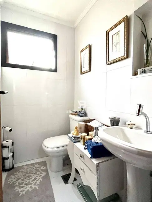 Apartamento com 2 quartos à venda, 154m2 em Barra Funda, Guaruja - SP - imagem 9 Foto 9 de Apartamento com 2 quartos à venda, 154m2 em Barra Funda, Guaruja - SP