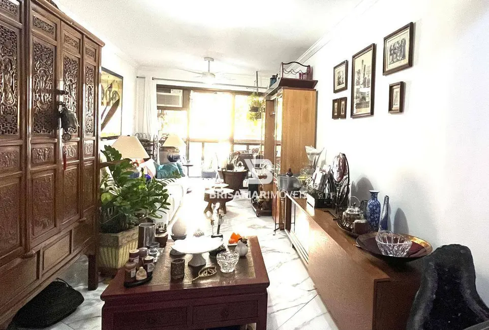 Apartamento com 2 quartos à venda, 154m2 em Barra Funda, Guaruja - SP - imagem 4 Foto 4 de Apartamento com 2 quartos à venda, 154m2 em Barra Funda, Guaruja - SP