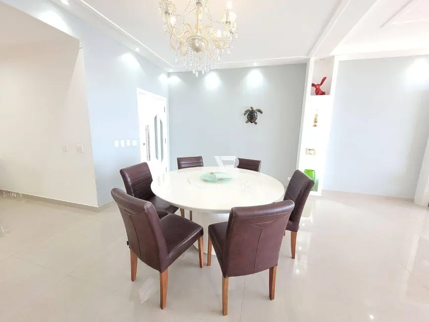 Foto 7 de Apartamento com 3 quartos à venda, 165m2 em Guaruja - SP