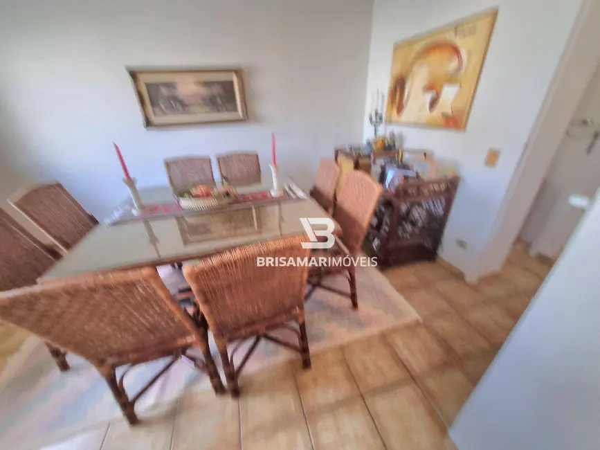 Apartamento com 3 quartos à venda, 252m2 em Guaruja - SP - imagem 6 Foto 6 de Apartamento com 3 quartos à venda, 252m2 em Guaruja - SP