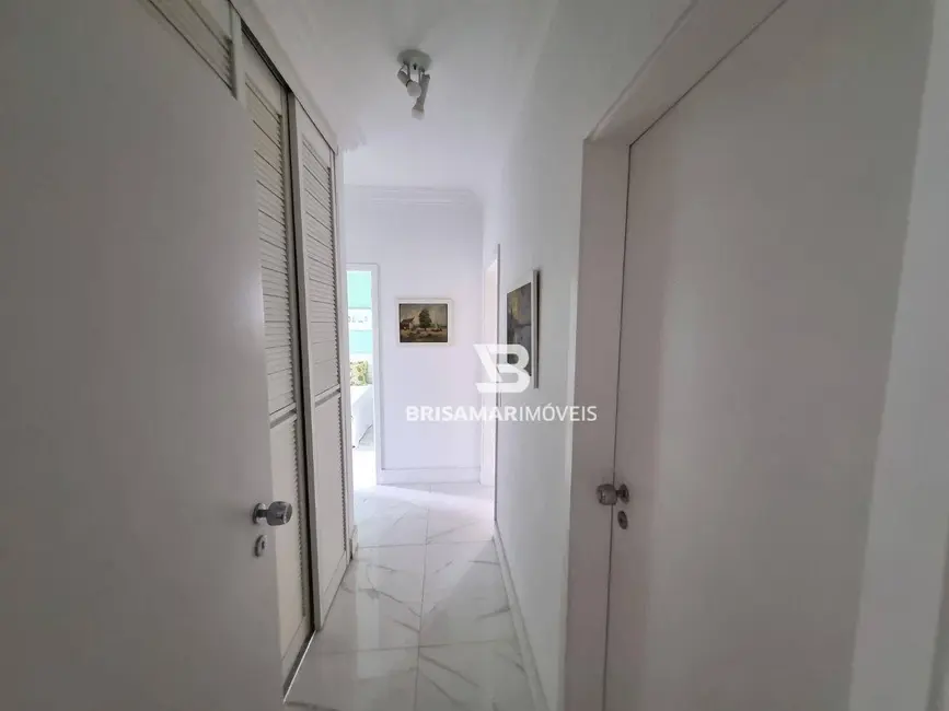 Apartamento com 3 quartos à venda e para alugar, 206m2 em Barra Funda, Guaruja - SP - imagem 9 Foto 9 de Apartamento com 3 quartos à venda e para alugar, 206m2 em Barra Funda, Guaruja - SP