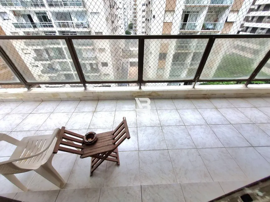 Foto 9 de Apartamento com 3 quartos à venda e para alugar, 150m2 em Barra Funda, Guaruja - SP