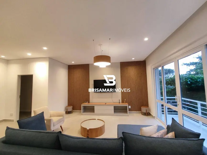 Foto 9 de Apartamento com 5 quartos à venda, 209m2 em Guaruja - SP