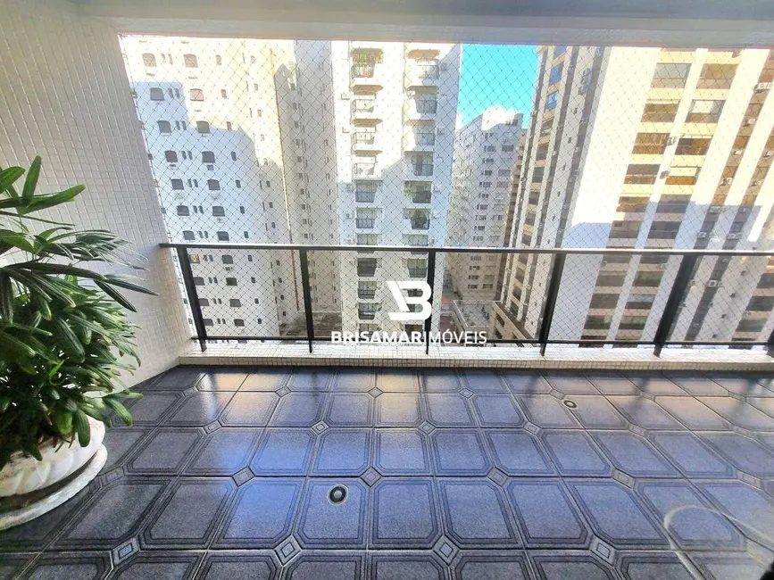 Foto 6 de Apartamento com 3 quartos para alugar, 103m2 em Guaruja - SP