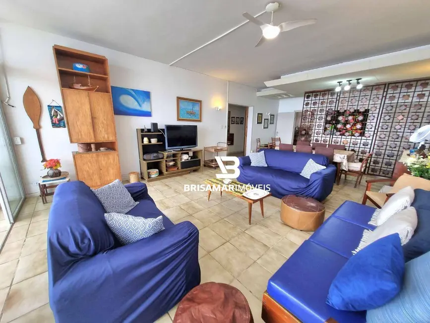 Apartamento com 3 quartos para alugar, 170m2 em Guaruja - SP - imagem 8 Foto 8 de Apartamento com 3 quartos para alugar, 170m2 em Guaruja - SP