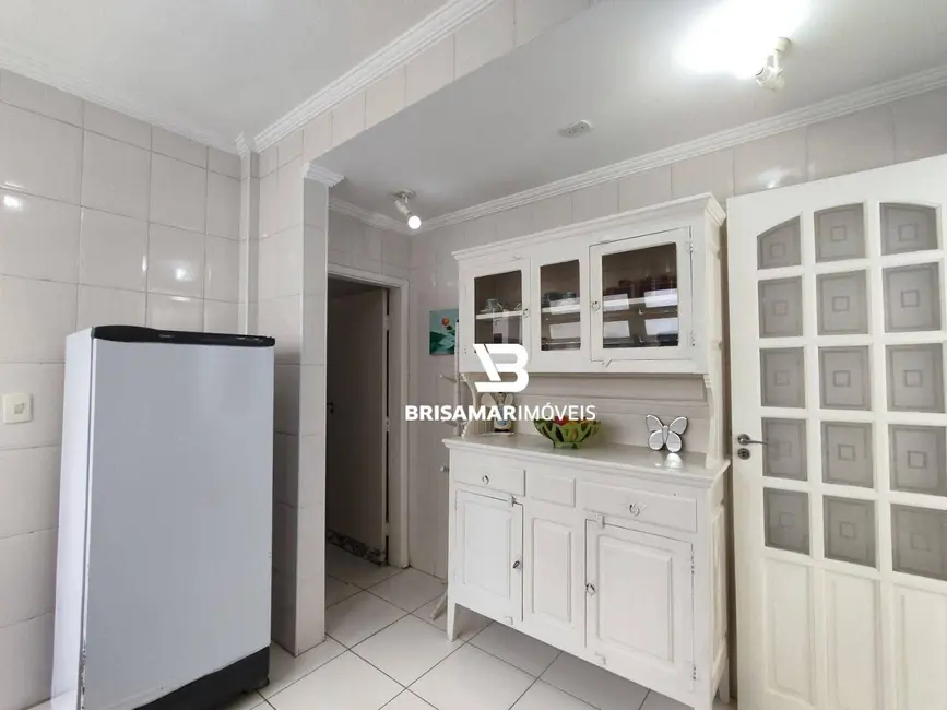 Foto 9 de Kitnet com 1 quarto para alugar, 27m2 em Guaruja - SP