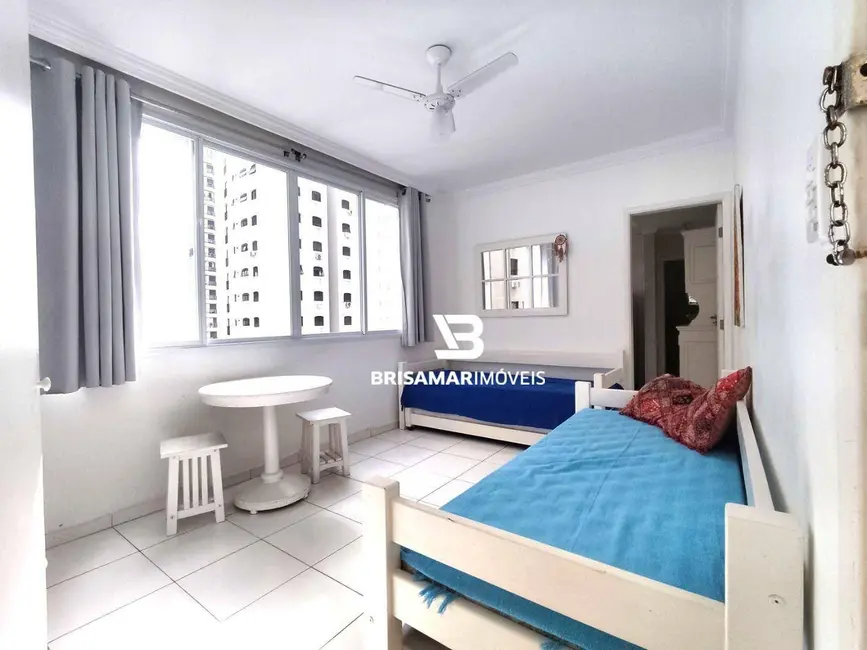 Foto 1 de Kitnet com 1 quarto para alugar, 27m2 em Guaruja - SP