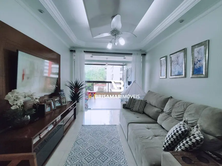 Foto 8 de Apartamento com 3 quartos à venda e para alugar, 166m2 em Barra Funda, Guaruja - SP